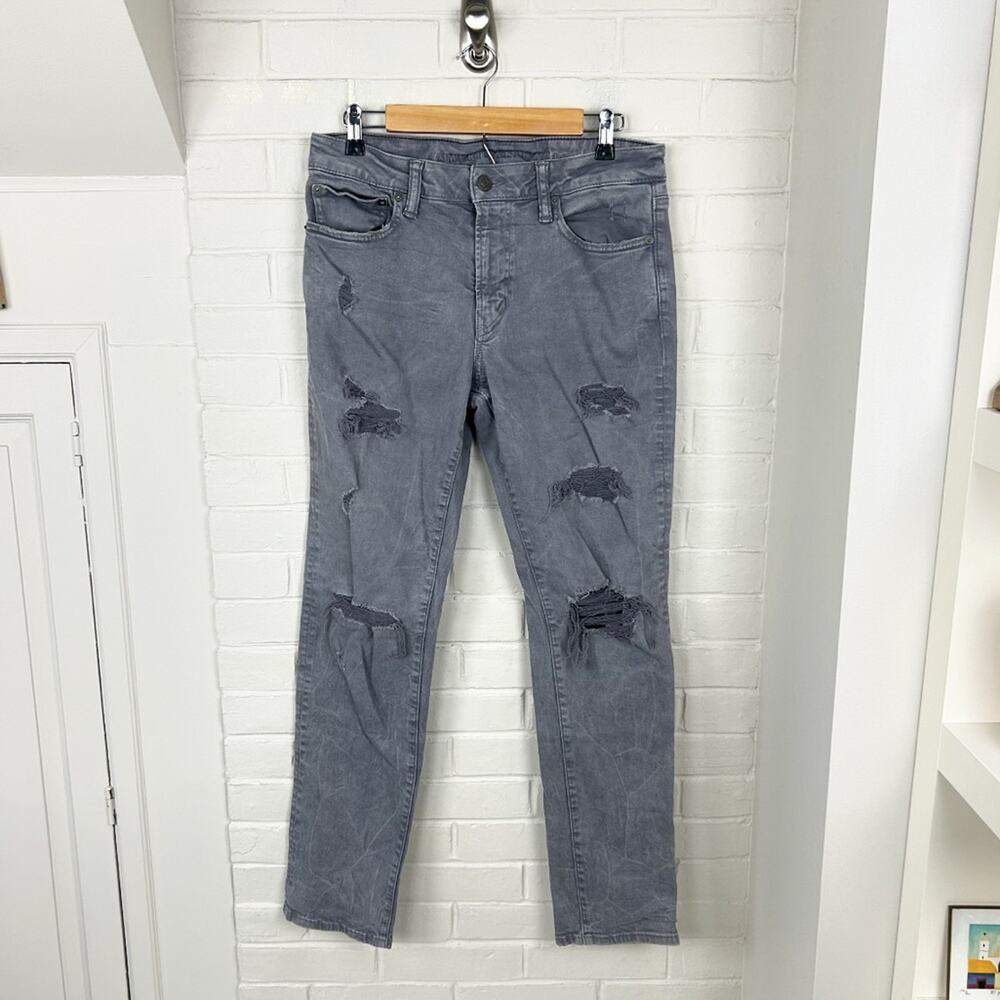 American Eagle Men’s Grey Distressed Slim Jeans Size 31X32